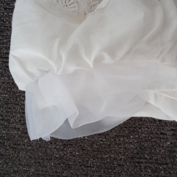 🆕️ 🤍Hunter Bell🤍 - Eliza Top - Picture 9 of 13